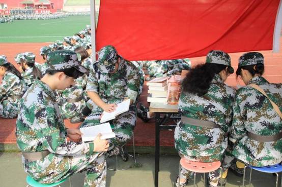 说明: https://news.sicau.edu.cn/__local/D/A1/34/CDADA20417E8AF19F14F973451A_4750A6B1_1EC89.png